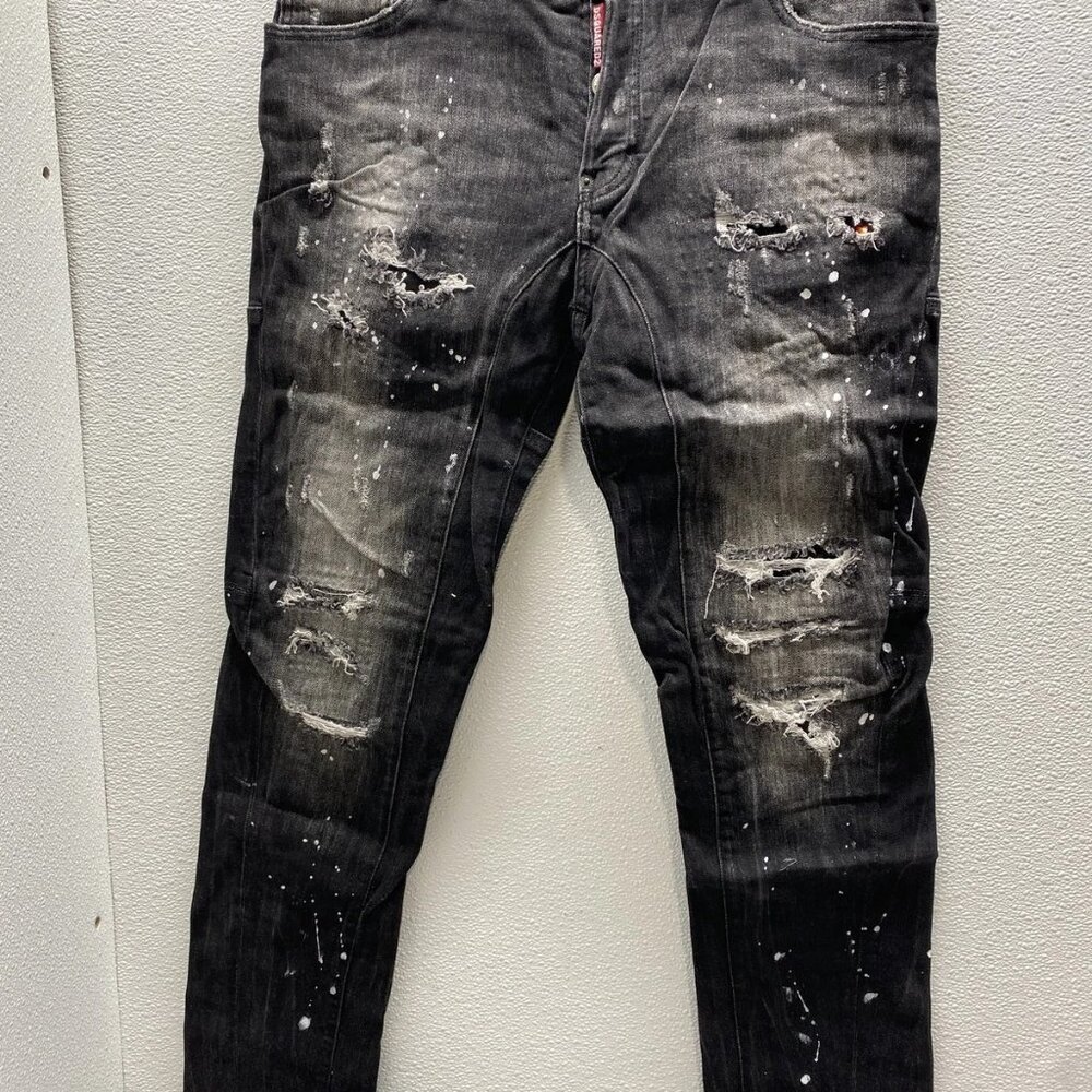 DSQUARED2 Men’s Sprayed Effect Distressed Skater Jeans